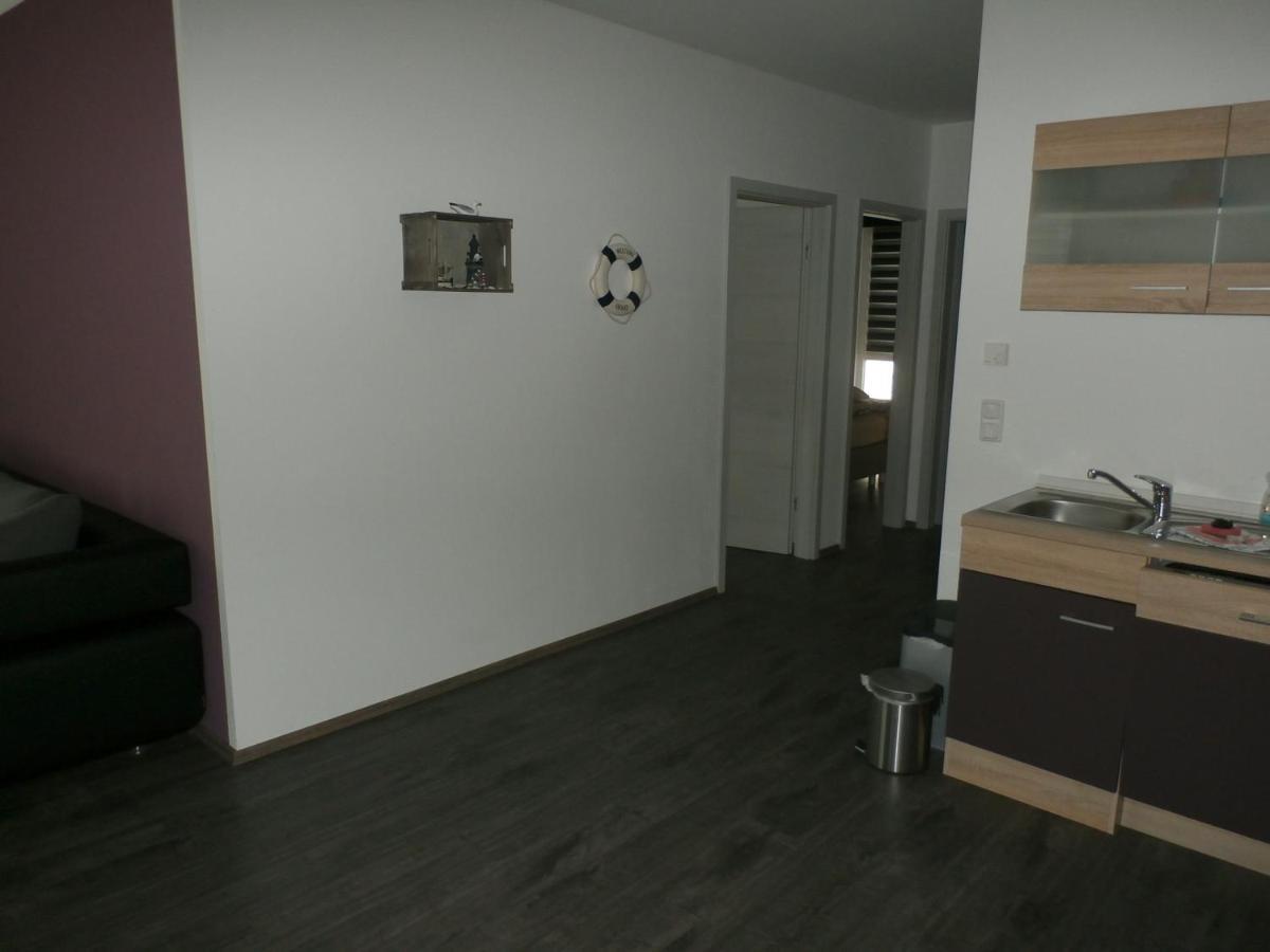 Ferienwohnung am Seglerhafen Peenemünde Exterior foto